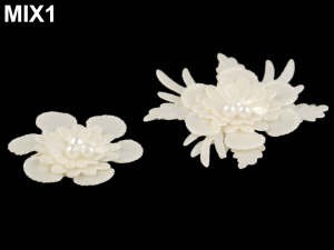 Textilní květ 3D s korálky