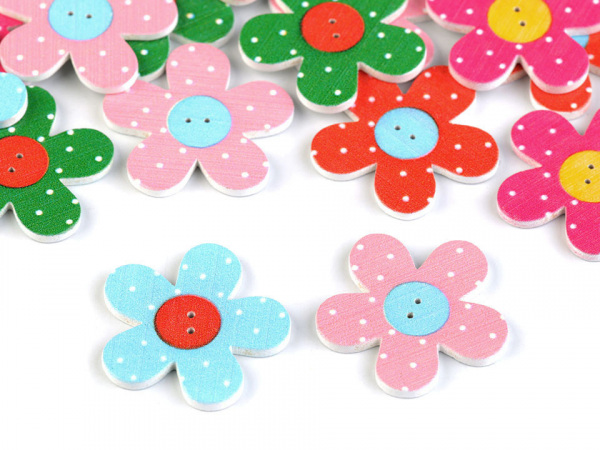 Dřevěný dekorační knoflík květ