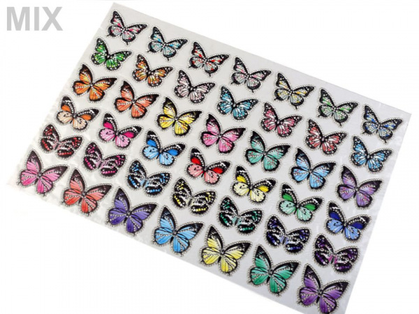 Nažehlovačka motýl s kamínky