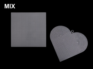 Plastová kanava / mřížka vyšívací srdce, čtverec