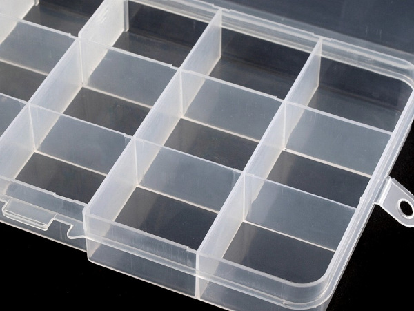 Plastový box / zásobník 10x17x2,2 cm