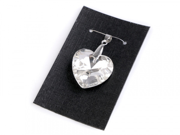 Skleněný přívěsek srdce broušené se šlupnou 28x28 mm