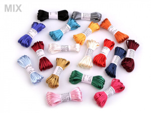 Saténová šňůra Ø2 mm svazek 3 m