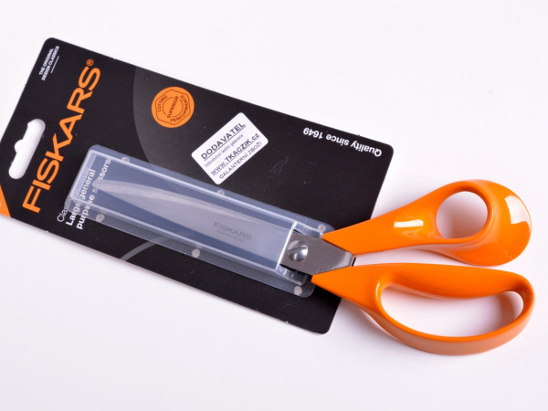Nůžky FISKARS univerzální 25cm
