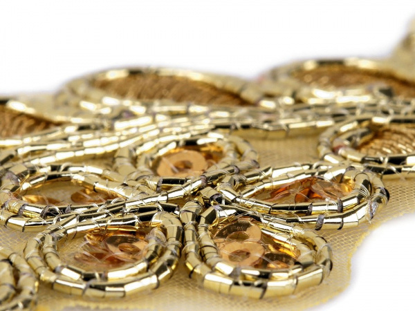 Prýmek na monofilu s flitry šíře 35 mm