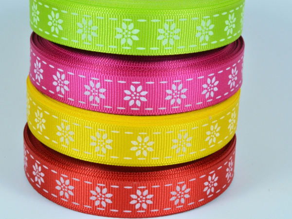 Rypsová stuha šíře 15 mm kytičky