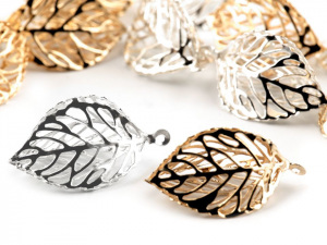 Dekorace kovový list 3D