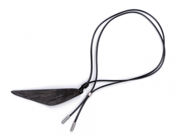 Dlouhý dřevěný designový náhrdelník