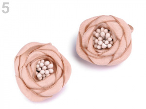 Květ, poupě s pestíky Ø25-30 mm