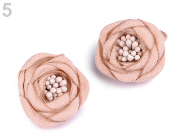 Květ, poupě s pestíky Ø25-30 mm