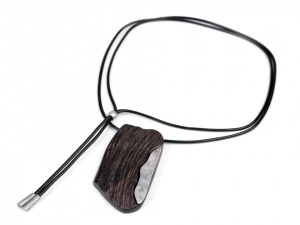 Dlouhý dřevěný designový náhrdelník