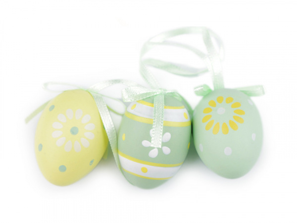 Malé velikonoční vajíčka s atlasovou stužkou