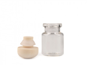 Skleněná lahvička s dřevěným víčkem 21x40 mm