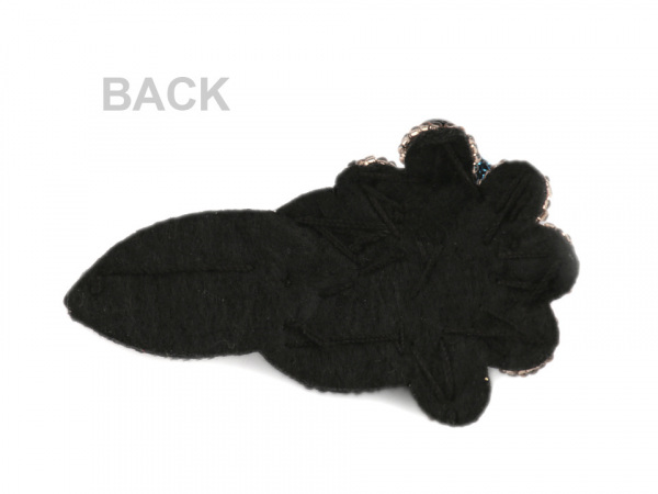 3D korálková aplikace na filcu s broušenými kamínky