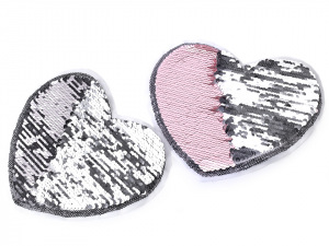 Velká aplikace srdce s oboustrannými flitry