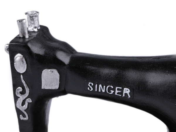 Dekorace šicí stroj Singer