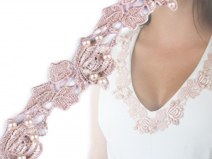 Vzdušná krajka s perlami šíře 43 mm