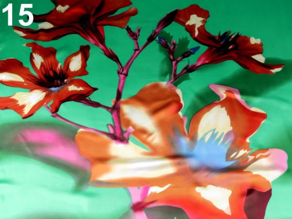 Velký saténový šátek 130x130 cm