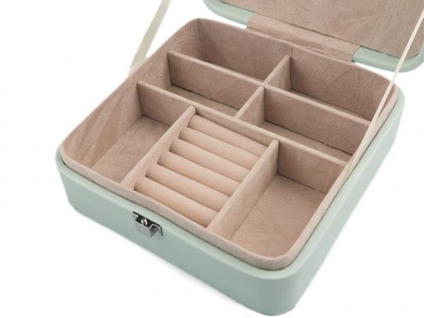 Šperkovnice s 3D ptáčkem 7x18x18 cm