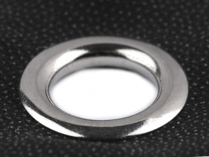 Průchodky s podložkou lesklé Ø17 mm nerezavějící