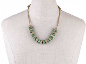 Náhrdelník s mramorovým efektem