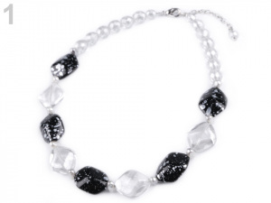 Náhrdelník ze skleněných broušených korálků