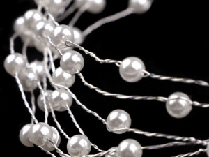 Perlová ozdoba do vlasů