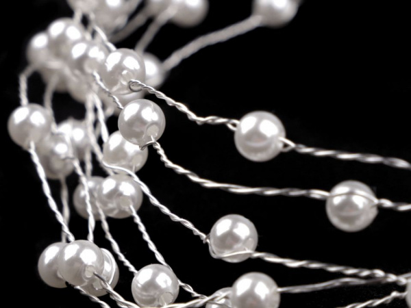 Perlová ozdoba do vlasů