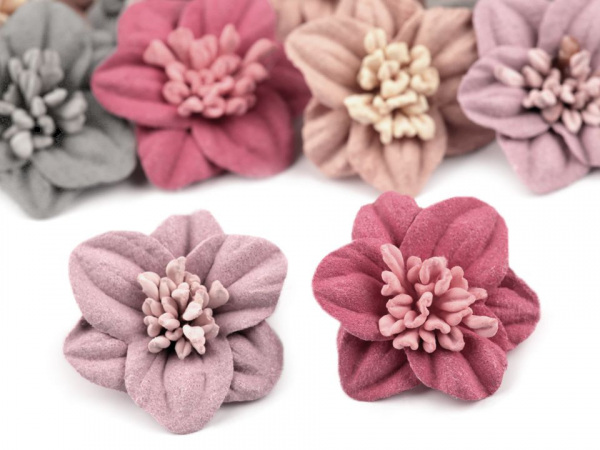 Květ s pestíky Ø30 mm