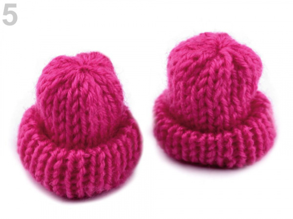 Textilní aplikace / nášivka čepička pletená