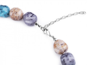 Náhrdelník ze skleněných korálků