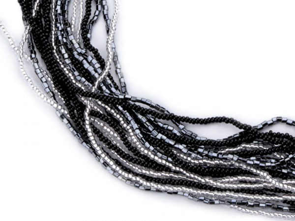 Náhrdelník z rokajlu, víceřadý