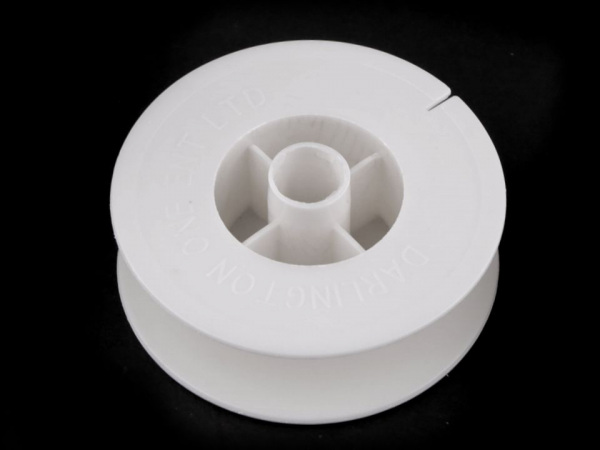 Plastová cívka 2,7x8 cm