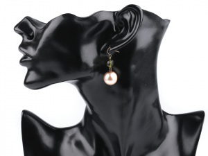 Perlové náušnice s broušenými korálky