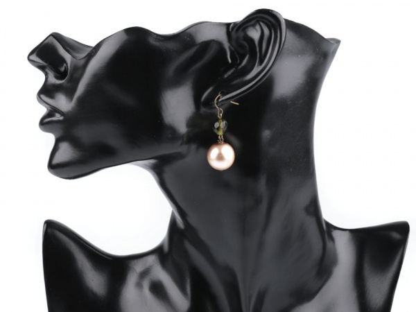 Perlové náušnice s broušenými korálky