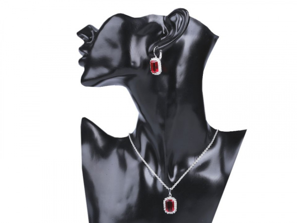 Náhrdelník a náušnice s broušenými kamínky - jablonecká bižuterie