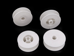 Plastová cívka 2,7x8 cm