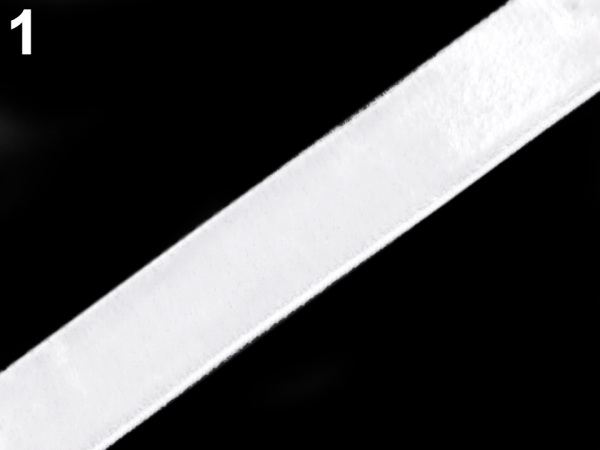 Sametová stuha šíře 9 mm