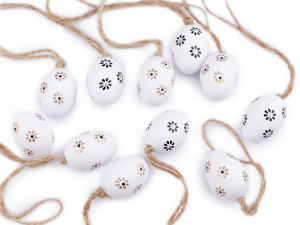 Velikonoční křepelčí vajíčka s jutovým provázkem