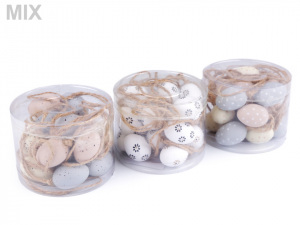 Velikonoční křepelčí vajíčka s jutovým provázkem