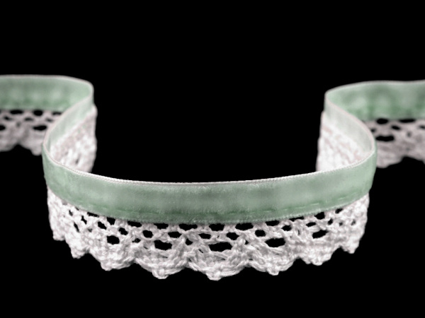 Krajka paličkovaná se sametkou šíře 25 mm