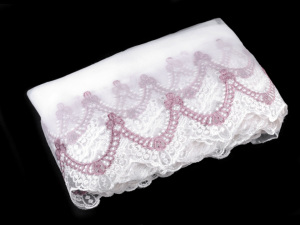 Vyšívaný prýmek na monofilu šíře 17,5 cm