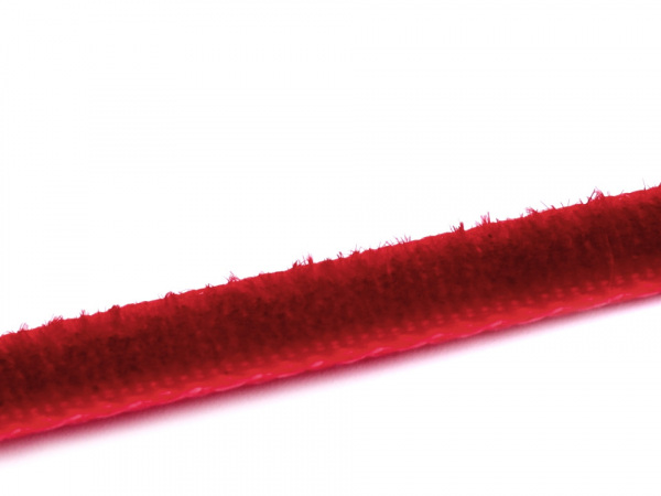 Sametová stuha šíře 4 mm