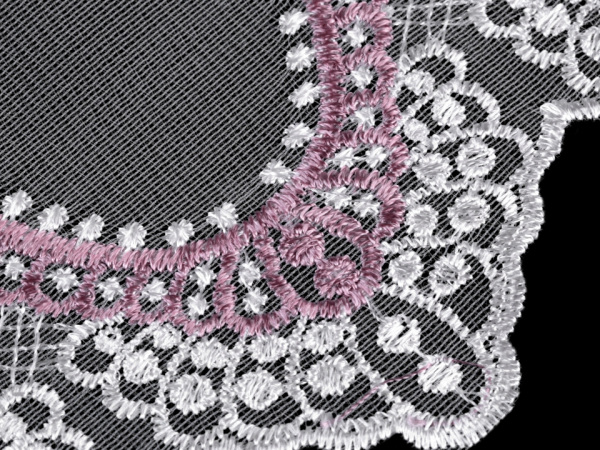 Vyšívaný prýmek na monofilu šíře 17,5 cm