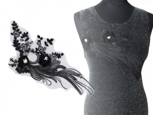 Velká aplikace / vsadka na monofilu, vyšívaná s 3D květy, na společenské šaty