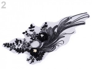 Velká aplikace / vsadka na monofilu, vyšívaná s 3D květy, na společenské šaty