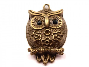 Přívěsek SOVA 22x35 mm s květy