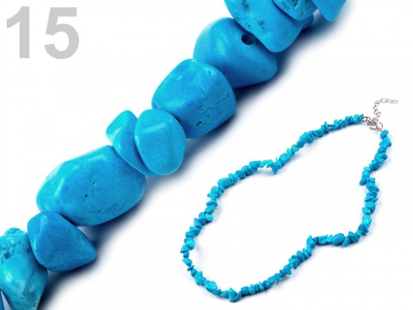 Náhrdelník ze zlomků minerálu