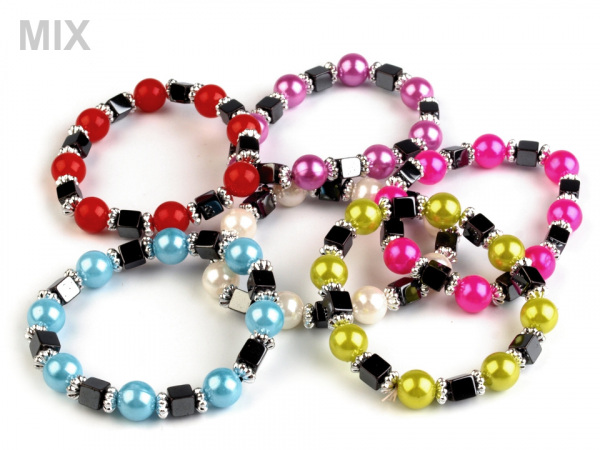 Náramek pružný z plastových kuliček