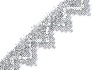 Leonský prýmek s flitry